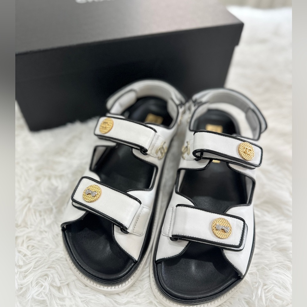 CHANEL WHITE/GOLD DAD SANDALS EU 38.5